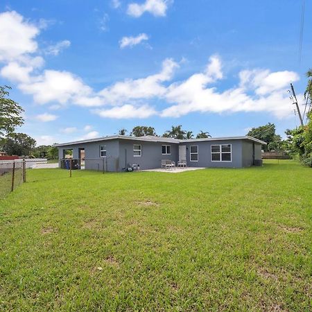 Sweet Escape 5 Br/2Ba Min From Airport And Beach Fort Lauderdale Eksteriør bilde
